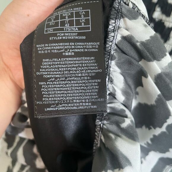 Guess Black and White Zebra Tie Dye Drop Waist T Back Mini Dress SZ 6 - Picture 8 of 9